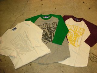 NeUTRAL　ロンT　７分丈