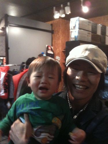 泣く子は育つ！！